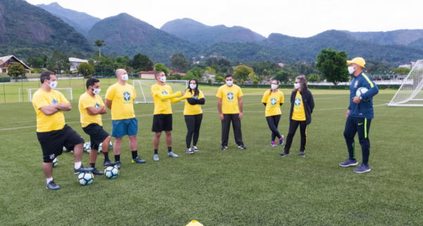 Read more about the article ‘Gol do Brasil’ em Teresópolis – Professores da Secretaria de Esportes participam de capacitação com profissionais da CBF