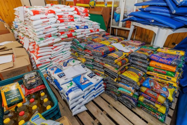 Leia mais sobre o artigo ‘Teresópolis abraça RS’: quase 4 toneladas de alimentos foram arrecadados para ajudar as vítimas das enchentes no Rio Grande do Sul