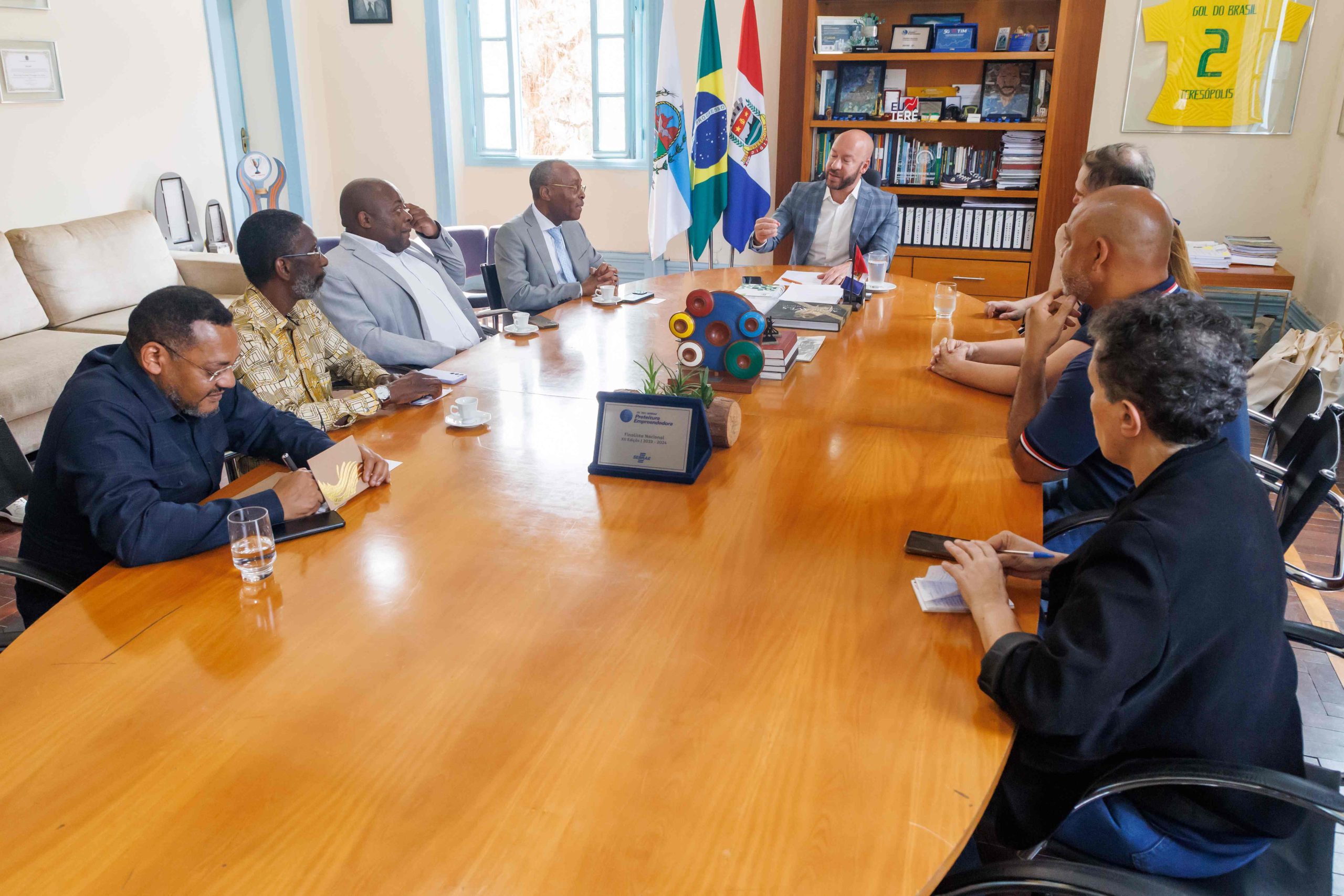 No momento, você está visualizando Teresópolis recebe comitiva do Consulado Geral de Angola