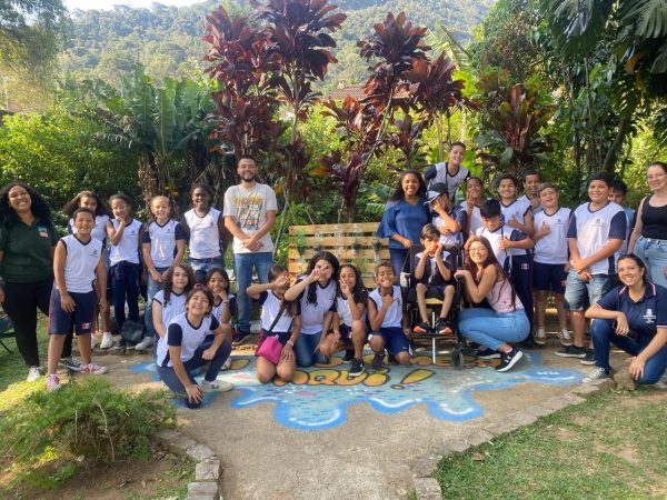 Leia mais sobre o artigo Alunos da E.M. Belkis Frony Morgado visitam Horto Municipal Carlos Guinle