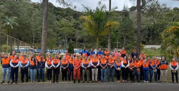 Leia mais sobre o artigo ‘Fortalecer a Resiliência na Região Serrana’: Seminário Estadual de Defesa Civil é realizado em Teresópolis