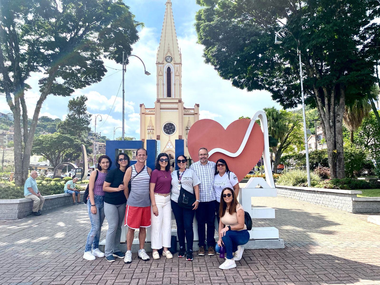 No momento, você está visualizando Equipe da Secretaria de Turismo de Teresópolis participa de tour nos pontos turísticos da Várzea