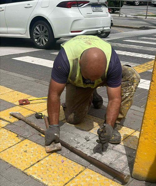 Leia mais sobre o artigo Prefeitura instala barreira na Avenida Feliciano Sodré, na Reta