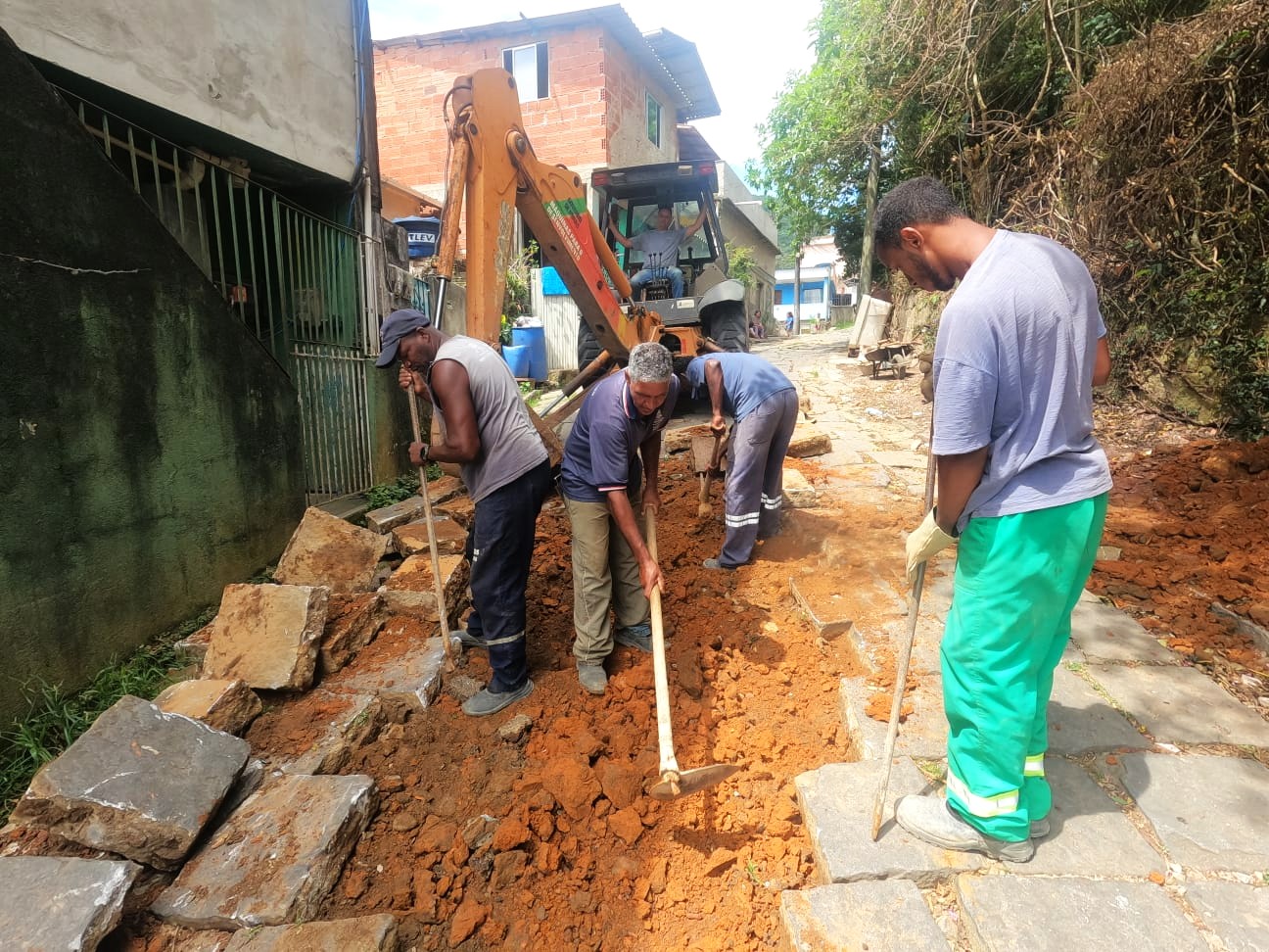 Leia mais sobre o artigo Granja Guarani recebe zeladoria da Prefeitura de Teresópolis