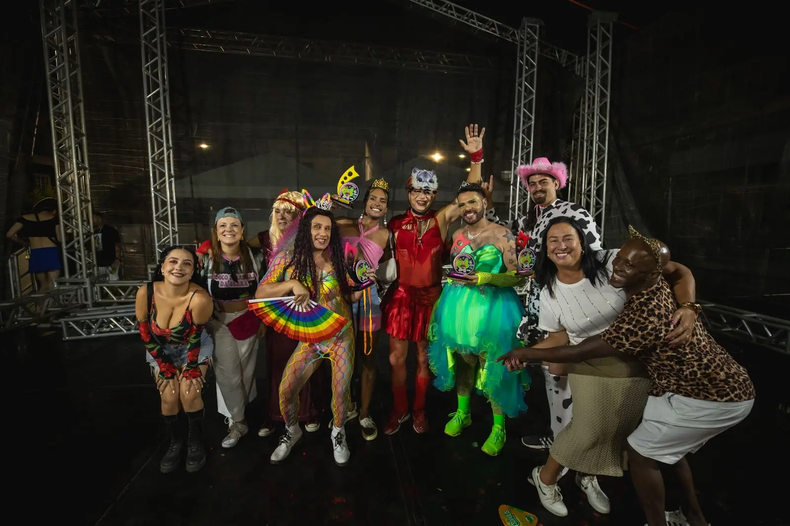 No momento, você está visualizando ‘O Carnaval da Gente!’: tradição, animação e diversão movimentam as ruas da cidade com o Bloco ‘Piranhas da Serra’