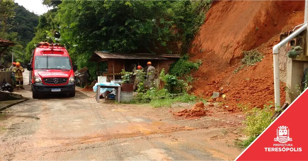 No momento, você está visualizando Nota de pesar e esclarecimento sobre o deslizamento de terra ocorrido na manhã desta segunda-feira, 11, em Três Córregos (2º Distrito)