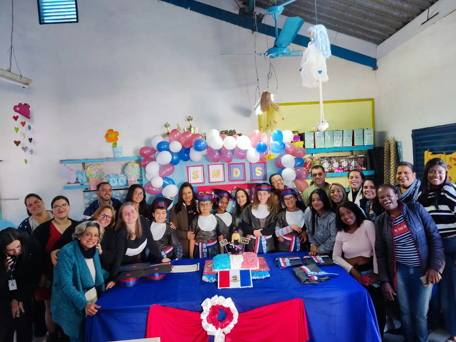 Leia mais sobre o artigo Desenvolvimento Social realiza formatura conjunta de turma do Projeto Social Digital e Jovem Alerta CIEE no CRAS Meudon